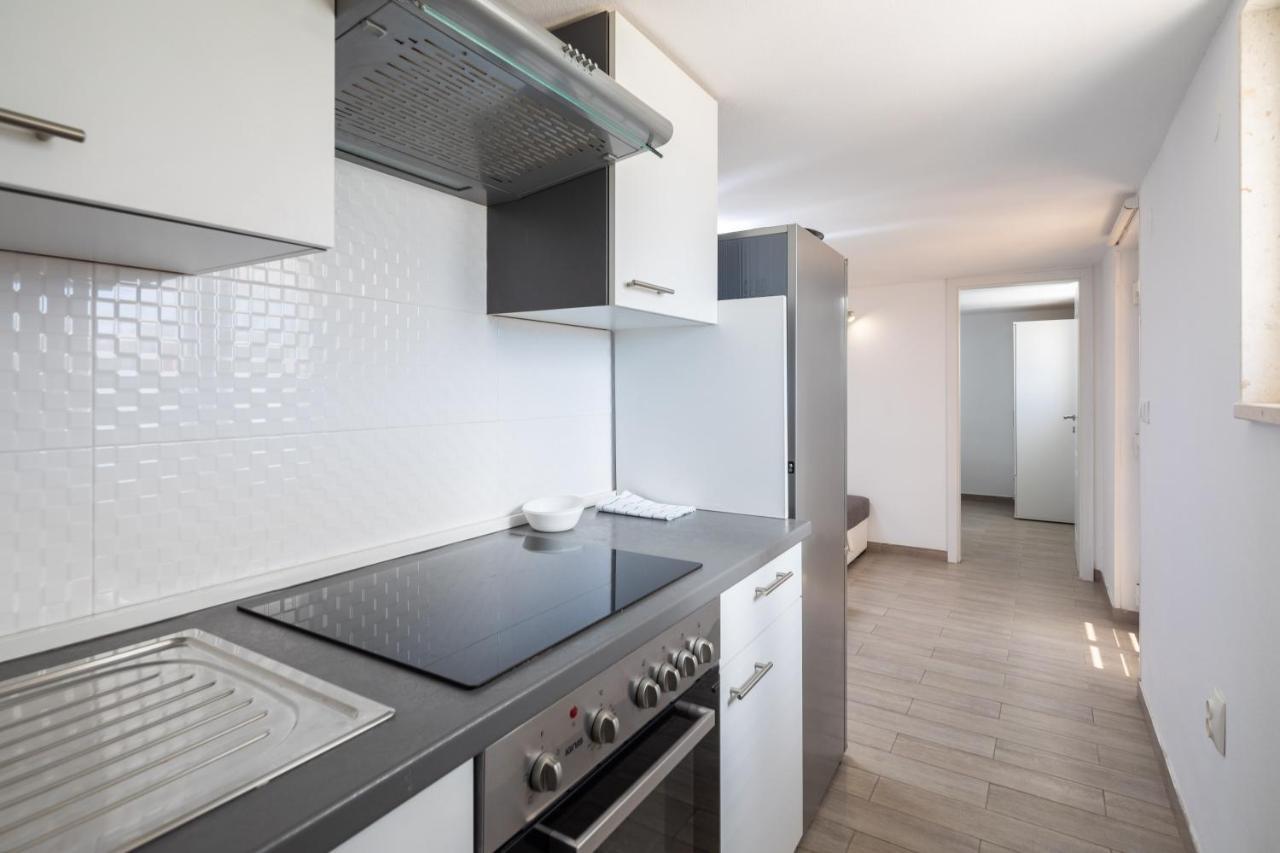 Vila Blanka Apartments Rogoznica  Exterior photo